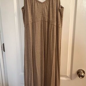 Sleeveless Gray Maxi Dress